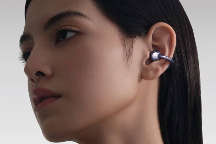 Huawei FreeClip, Anker Soundcore Space Q45, Anker Soundcore Sport 10 наушники