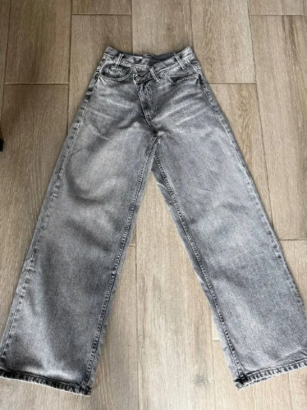 Zara jeans 1