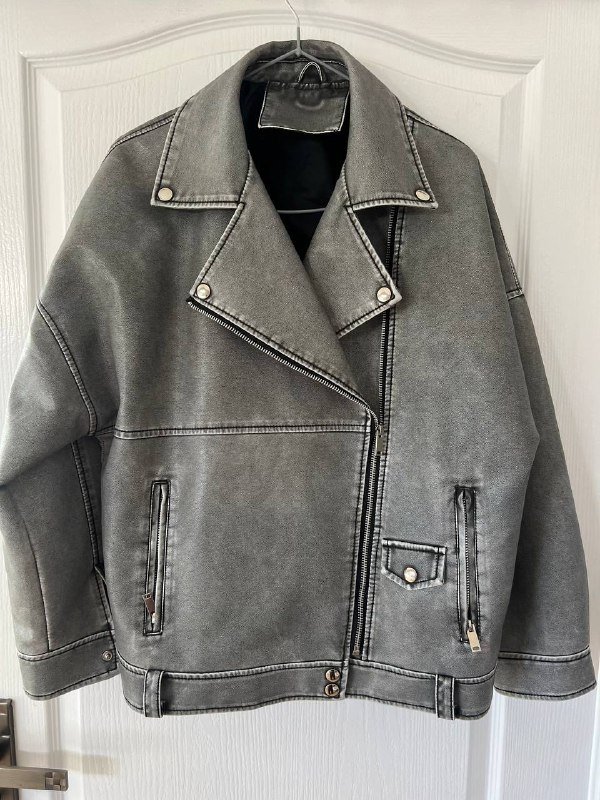Куртка кожаная серая размер M