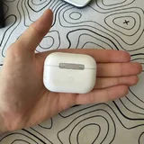 Apple AirPods Pro 1 2