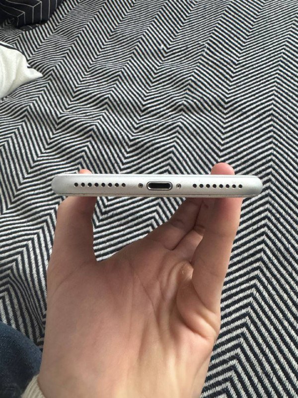 iphone 8 plus 64GB silver 3