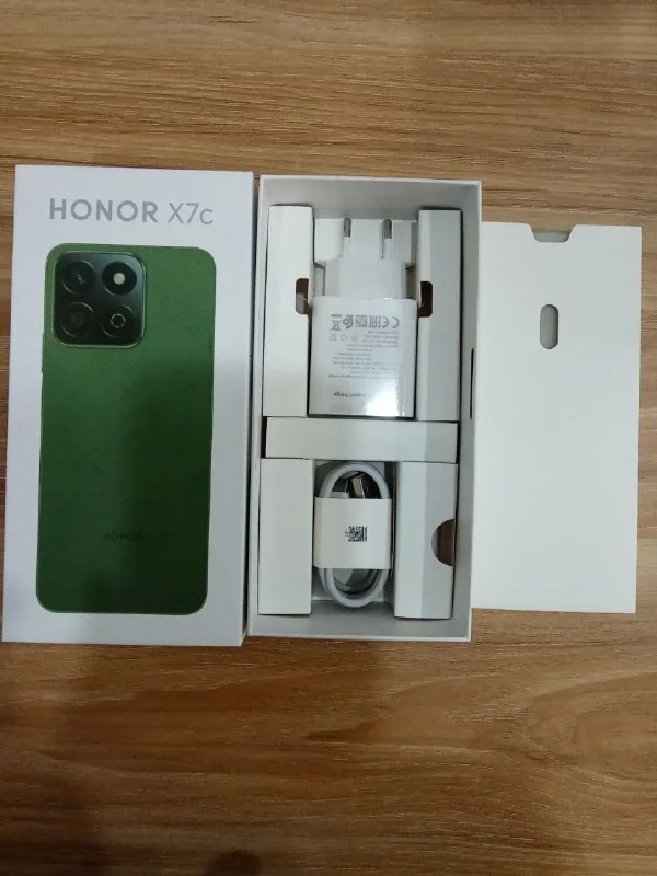 HONOR X7c 1