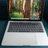 Apple MacBook Pro 13 Silver 2019 1