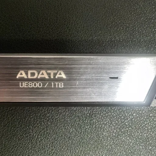 Флешка ADATA Elite UE800 1TB