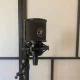 Конденсаторный микрофон Audio-Technica AT2035 2