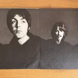 Виниловые пластинки Yao Si Ting, Мумий Тролль, The Beatles, Ella Fitzgerald, ABBA 4