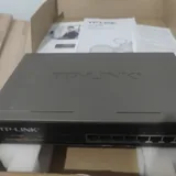 TP-LINK TL-SG1008 8-port gigabit ethernet switch 1