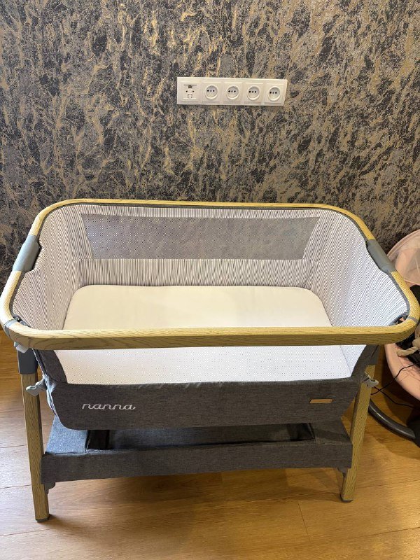 Детская кроватка KikkaBoo Nanna с матрасом и сеточкой 2