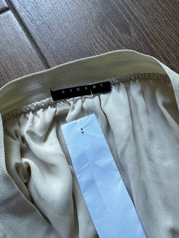 Платье мини черное, Платье белое Zara, Юбка Sisley 7