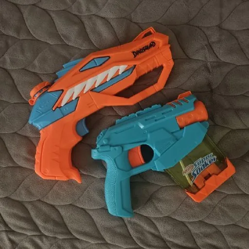Водяные пистолеты Nerf