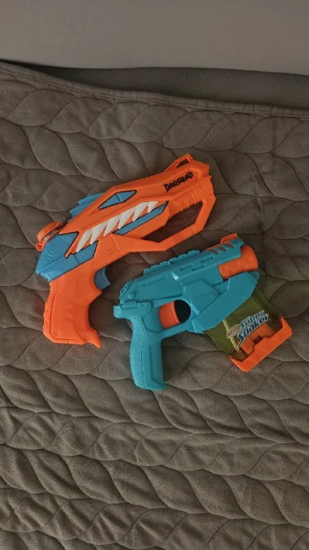 Водяные пистолеты Nerf