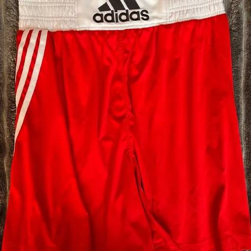 Боксерские шорты adidas, размер M-L