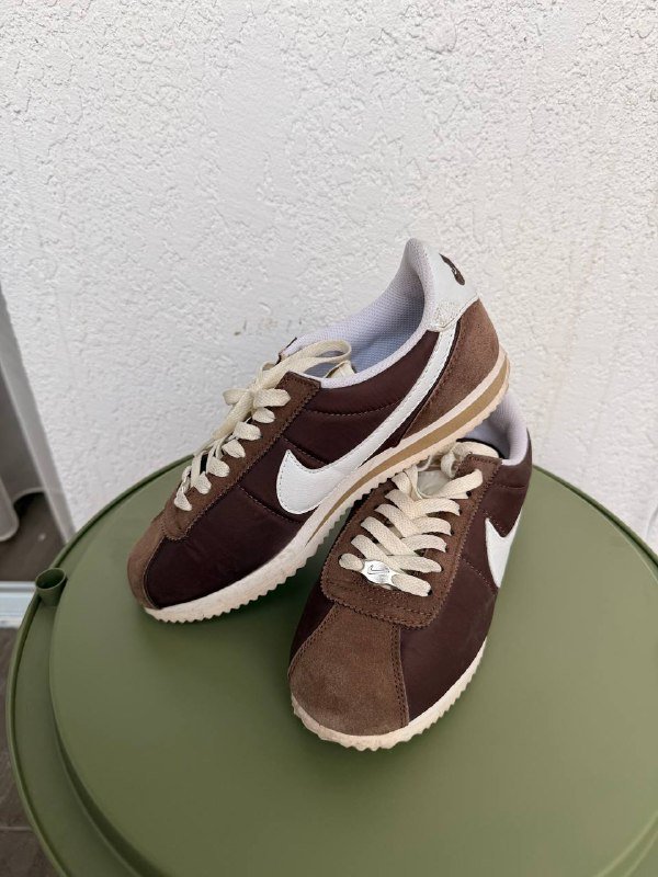 Кроссовки Nike Cortez, Кроссовки Puma