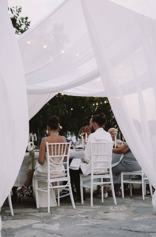 Свадебный декор скатерть, тюль, салфетки и кольца 5