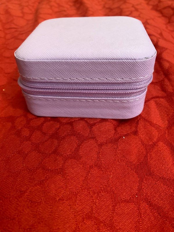 Шкатулочка для украшений