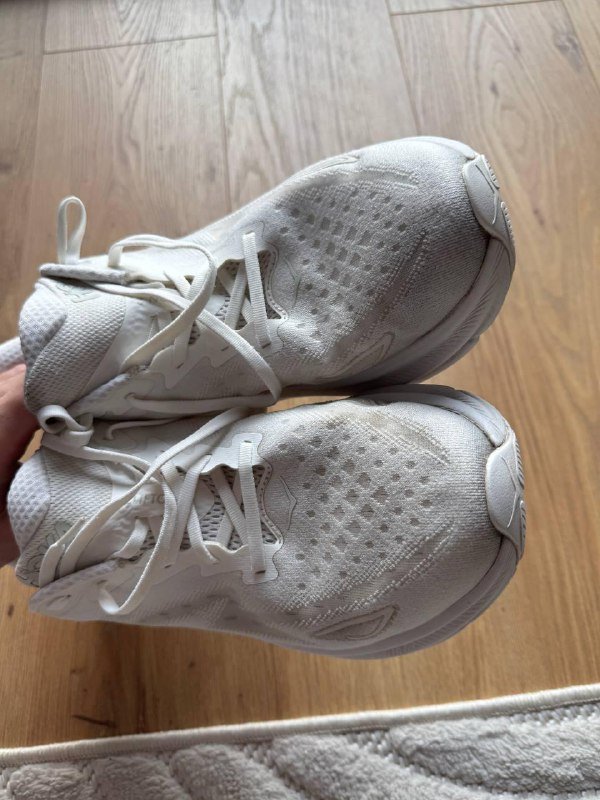 Кроссовки Clifton 9 4