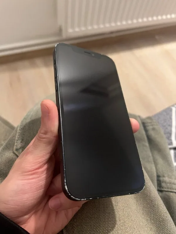 Apple iPhone 12 128GB 1