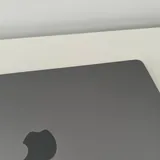 MacBook Air 15” M3 24GB 512GB Space Gray 4