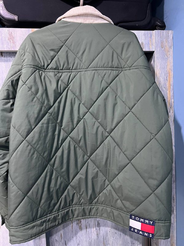 Куртка Tommy Jeans, Рюкзак Xiaomi, Колонка, Футболка, Сумка Calvin Klein 4