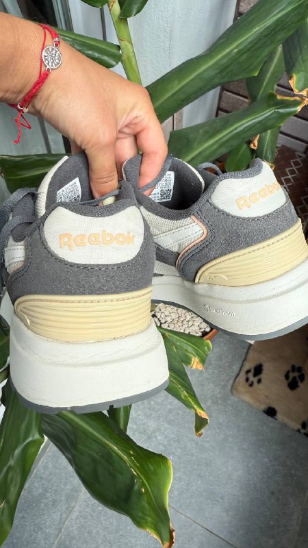 Кроссовки женские Reebok размер 37 2