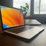 MacBook Pro 2015 13,3 2