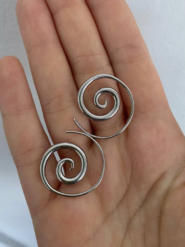 Кольцо с натуральным камнем, серьги спирали из медицинского сплава 6