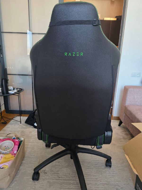 Игровое кресло Razer Iskur 3