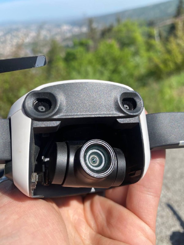 Дрон DJI Air