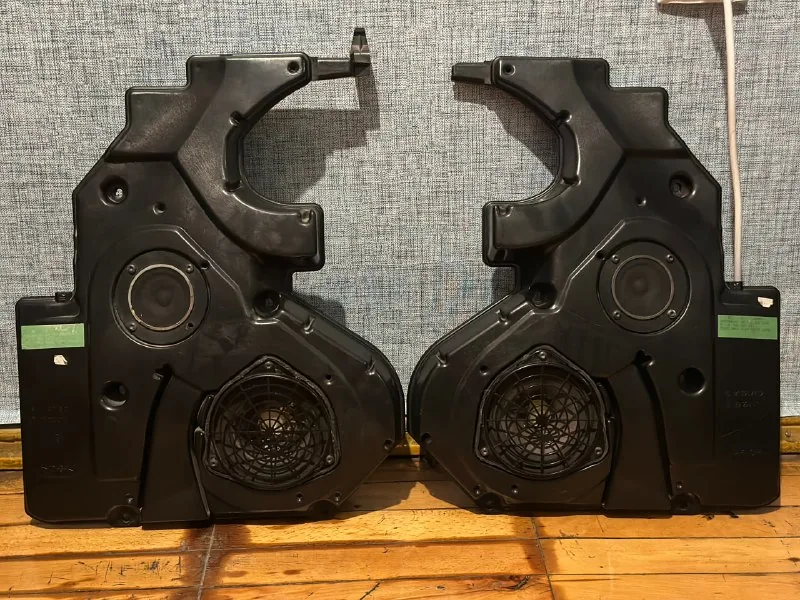 Передние динамики Bose для Mercedes W140 1