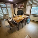 Большой стол и 8 стульев 2