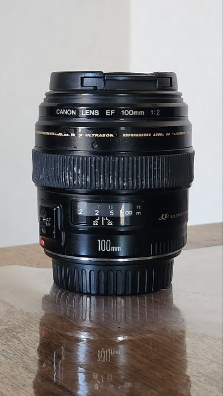 Объектив Canon 100мм