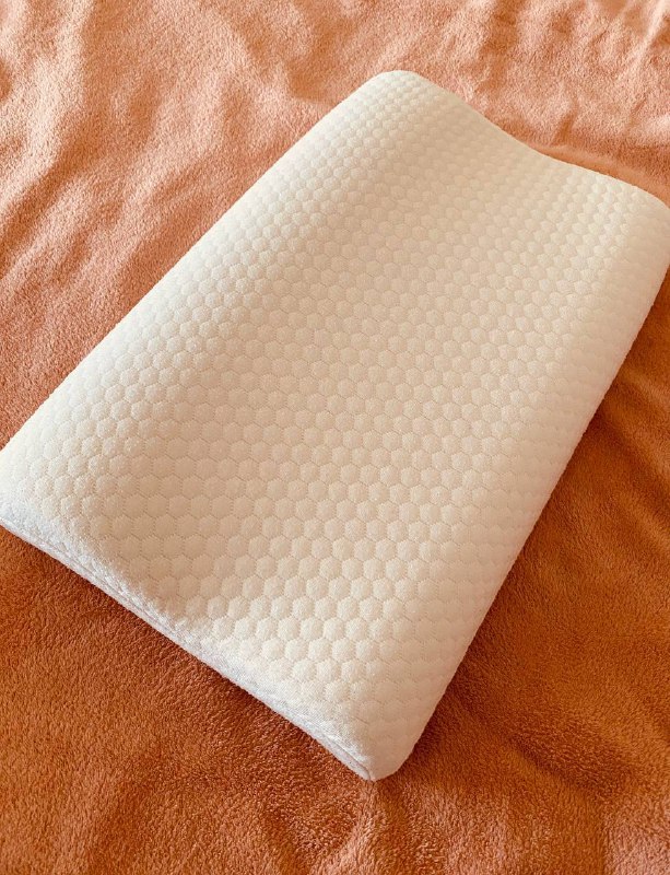 Ортопедическая подушка Jysk memory foam 30х47х7/9 см 2