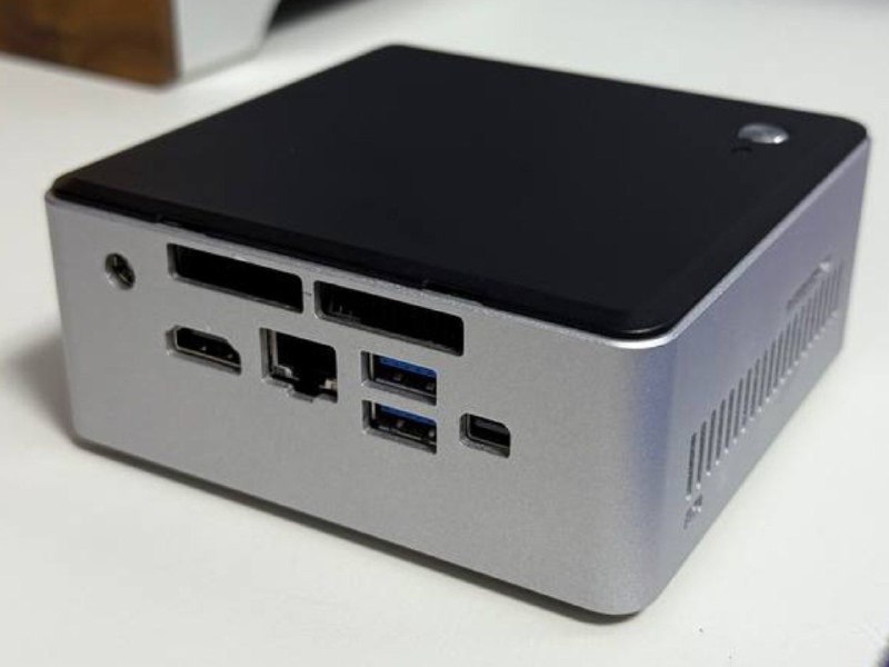 Intel Nuc NUC6i5SYH мини ПК с NVME Kingston 500GB и 16GB RAM