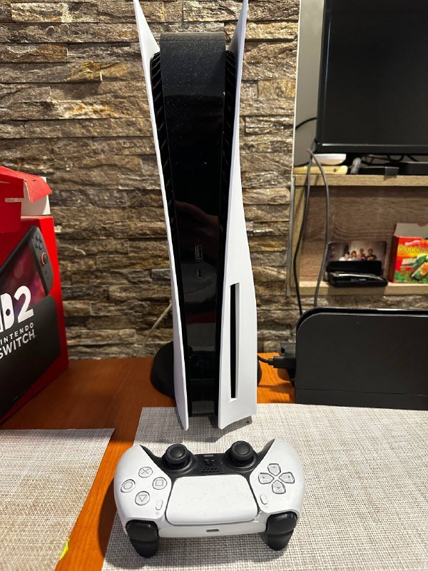 PlayStation 5 с дисководом, геймпад, подставка, кабель питания, HDMI