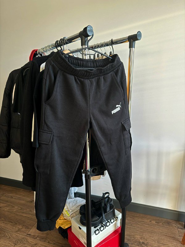 Рубашка Wrangler, пиджаки Louis Purple, GAP, рубашки и куртки Zara, штаны Puma 10