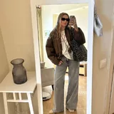 Коричневый бомбер Zara 6