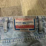 Джинсы Diesel 1