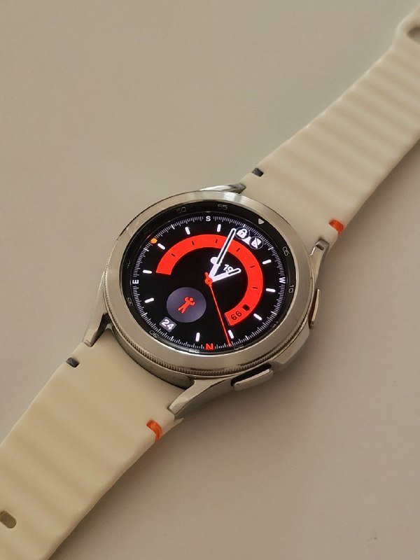 Смарт часы Samsung Galaxy Watch 4 Classic, 42mm, серебристые