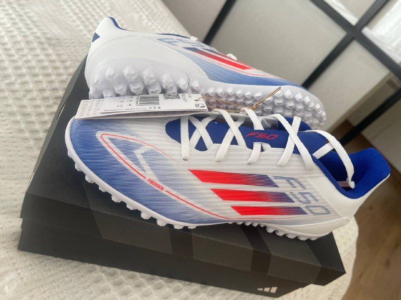 Бутсы Adidas F50 сороконожки размер 44