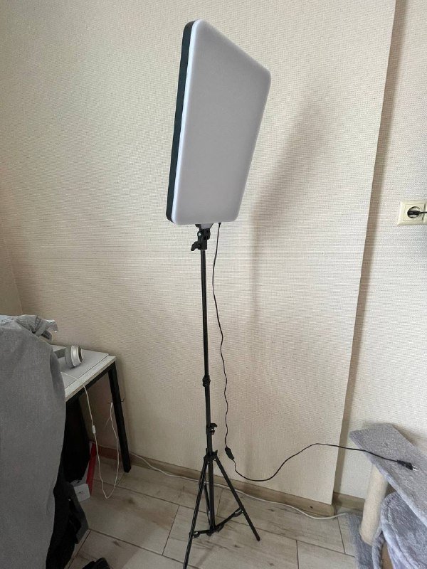 Кольцевая лампа 2 метра с пультом управления