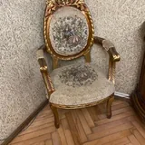 Комплект мебели: диван, комод, кресла, стулья 3