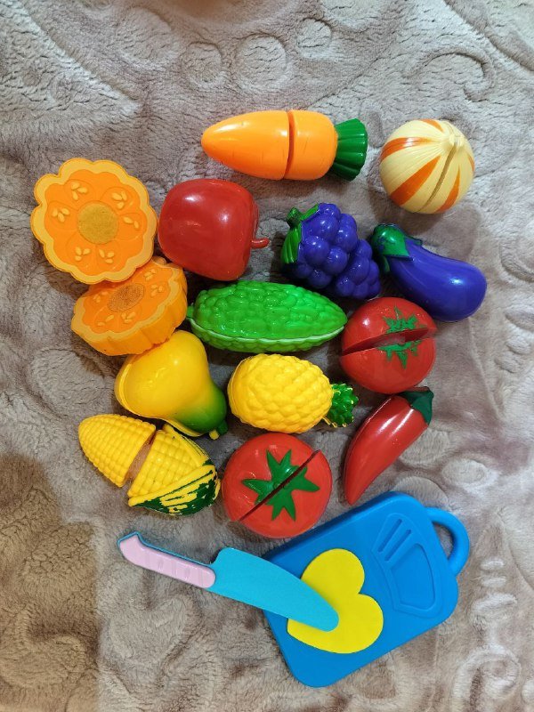Игрушечный холодильник, овощи на липучке, овощи пластмассовые, набор посуды 4