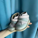 Tapiboo children's boots, size 22 6