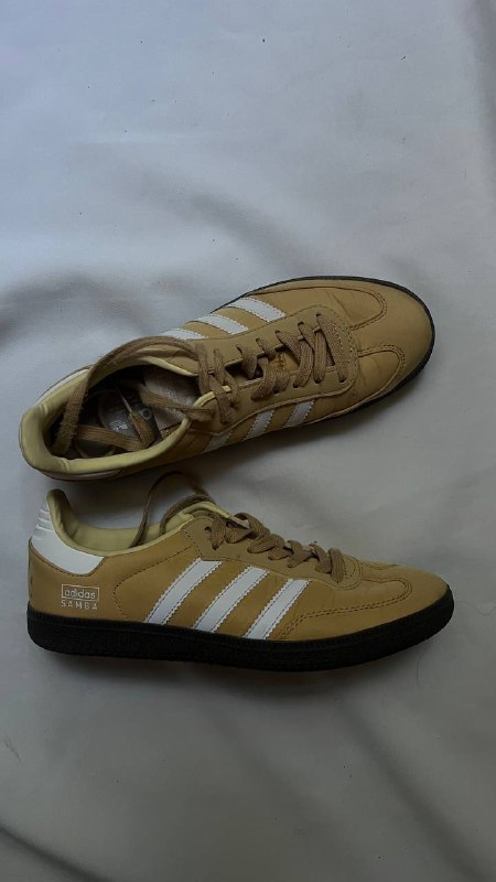 Zara кожаные ботинки, кроссовки adidas 38 размер, книги две 3