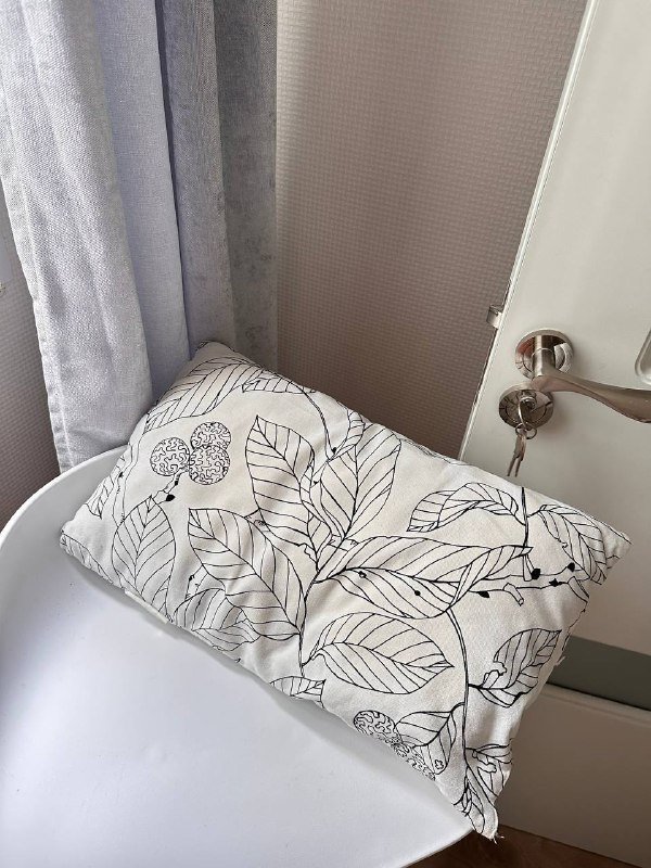 Декоративная подушка 2