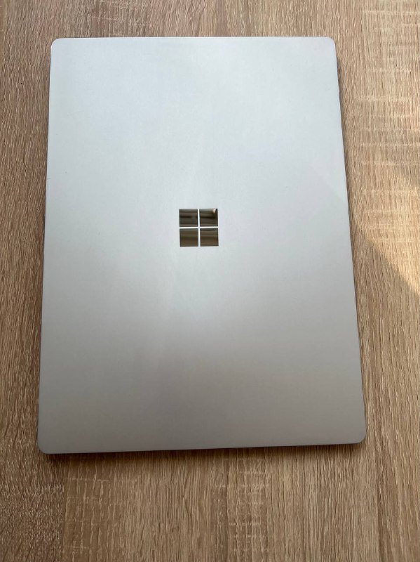 Microsoft Surface Laptop 2