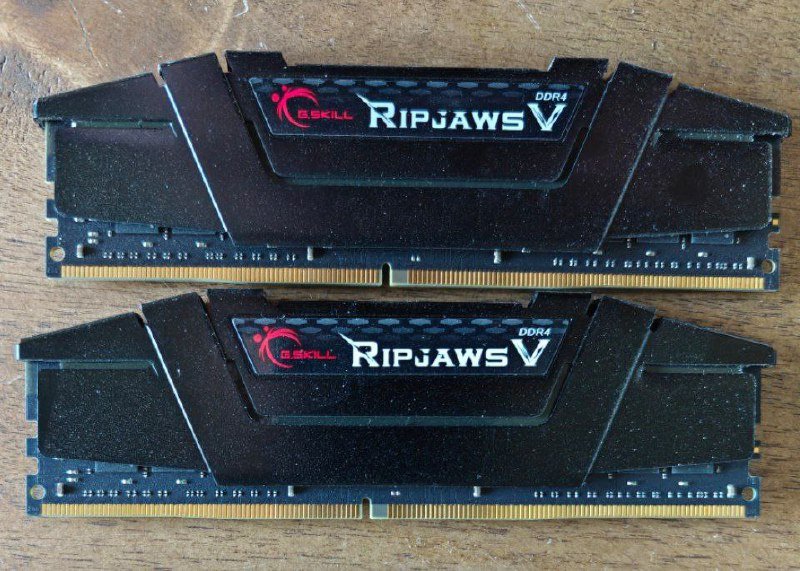 2х16 ГБ DDR4 3200MHz G.SKILL RAM