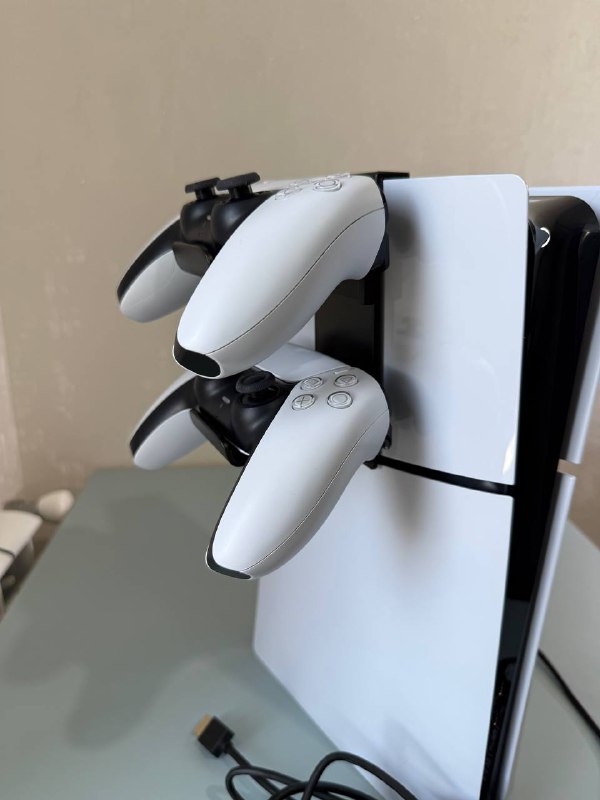 Sony Playstation 5 Slim Disc, 2 джойстика, камера, кабели 3