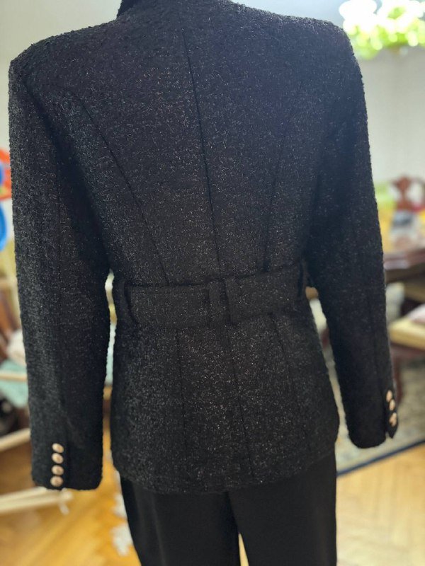 Женское пальто размер S 2