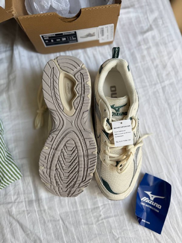 Mizuno shoes size 6 UK 4
